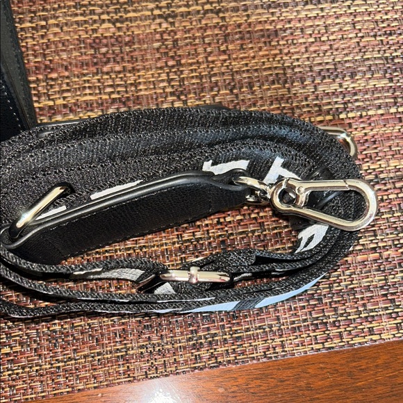 Karl Lagerfeld Black Textured Handbag - Picture 10 of 10